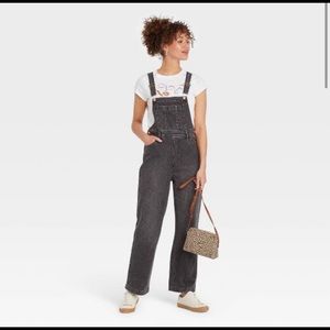 Universal Thread black overalls.